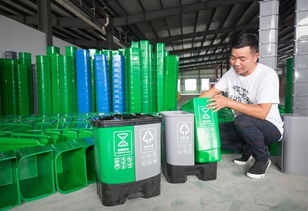 塑料制品主產(chǎn)地臺州垃圾桶廠家銷量倍增,八成訂單來自上海